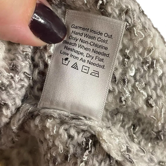 Coldwater Creek Women's Gray & White Alternate Knit Pullover V-Neck Size L 14-16 - Picture 6 of 7